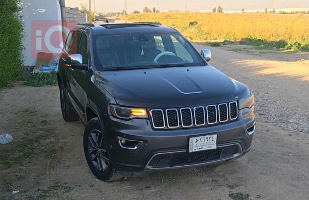 جيب جراند شيروكي